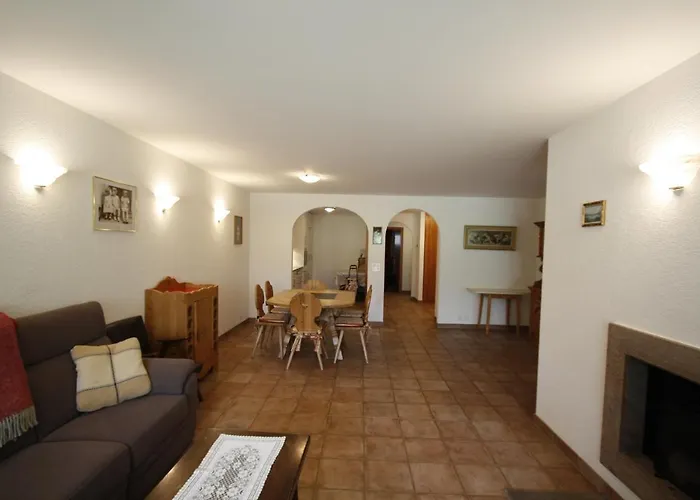 International كرانز مونتانا